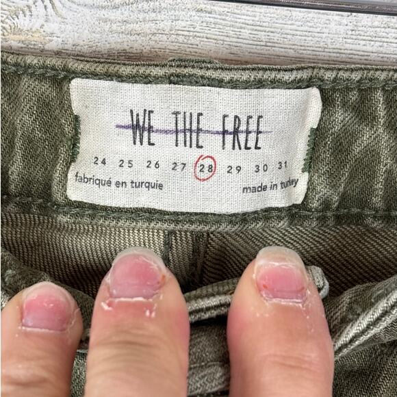 We The Free Women’s 28 Green Button Fly Distressed Medium Weight Denim Jeans - Picture 4 of 6